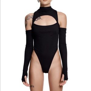 black long sleeve cut out body suit